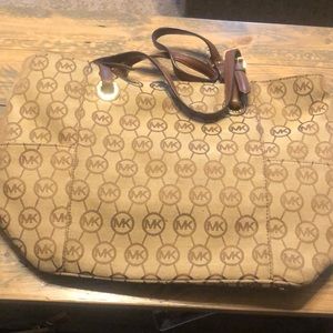 Michael Kors Tote